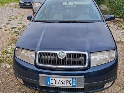 Usata Skoda Fabia 2002 Blu Station wagon