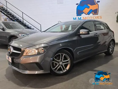 Usata Mercedes A180 Executive 109 CV (80 kW) 2016 Grigio Berlina