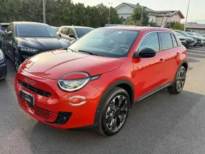 Usata Fiat 600 La Prima 101 CV (74 kW) 2024 Arancione SUV