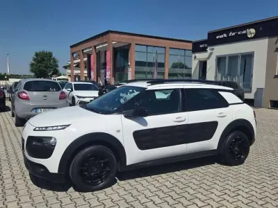 Usata Citroën C4 82 CV (60 kW) 2017 Bianco SUV