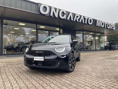 Nero Usata 2025 Fiat 600 La Prima SUV | 19.900 € (Buon prezzo)