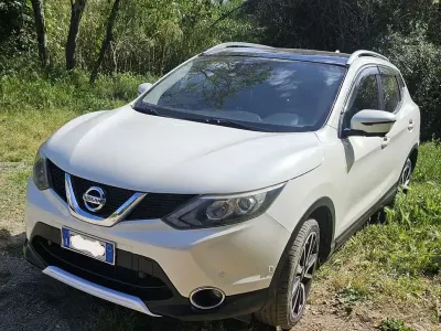 Usata Nissan Qashqai Tekna 115 CV (84 kW) 2015 SUV