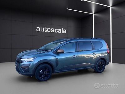 Usata Dacia Jogger Extreme 94 CV (69 kW) 2024 Verde Monovolume