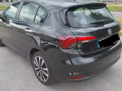 Usata Fiat Tipo 76 CV (55 kW) 2018 Nero Berlina