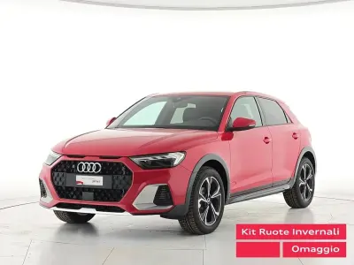 Usata Audi A1 Comfort 150 CV (110 kW) 2024 Rosso SUV