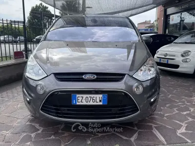 Usata Ford S-MAX Titanium 140 CV (102 kW) 2015 Bronze Monovolume