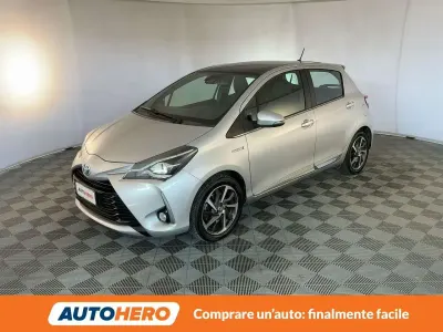 Begagnad Toyota Yaris Hybrid