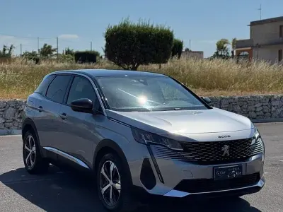 Usata Peugeot 3008 Allure 131 CV (96 kW) 2021 Grigio SUV