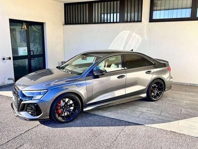Usata Audi RS3 Sport 400 CV (294 kW) 2023 Grigio Berlina
