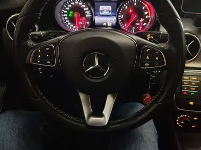 Gebraucht Mercedes GLA220 Executive 177 PS (130 kW) 2017 SUV