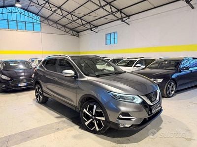 Usata Nissan Qashqai Tekna 130 CV (95 kW) 2018 Grigio SUV