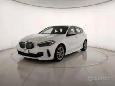 Usata BMW 118 150 CV (110 kW) 2024 Bianco Utilitaria