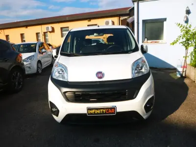 Usata Fiat Qubo Lounge 80 CV (58 kW) 2019 Bianco Monovolume