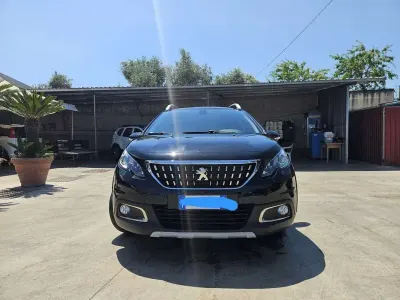 Usata Peugeot 2008 Allure 102 CV (75 kW) 2018 SUV