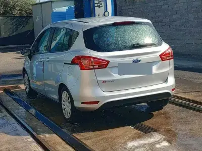 Usata Ford B-MAX 90 CV (66 kW) 2014 Grigio Monovolume