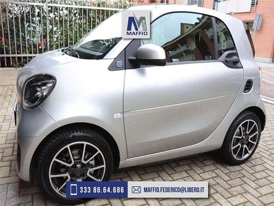 Usata Smart ForTwo Coupé Prime 41 kW (56 CV) 2021 Argento Utilitaria