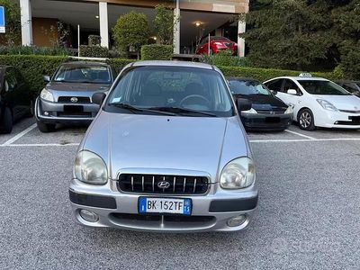 Occasion Hyundai Atos GLS 55 PK (40 kW) 2000 Grijs Hatchback