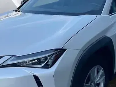 Usata Lexus UX Executive Line 184 CV (135 kW) 2020 Nero SUV