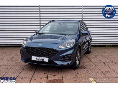 Usata Ford Kuga ST-Line 190 CV (139 kW) 2022 Chrome blue SUV