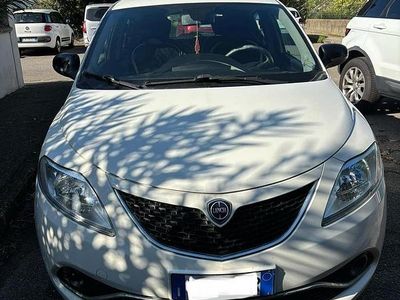 Usata Lancia Ypsilon 2016 Utilitaria
