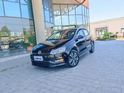 Usata VW Polo Comfortline 75 CV (55 kW) 2017 Nero Berlina