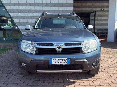 Blu/azzurro Usata 2012 Dacia Duster Lauréate SUV | 4350 € (Buon prezzo)