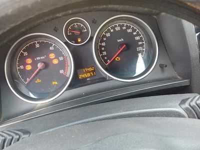 Usata Opel Zafira 125 CV (91 kW) 2013 Bianco Monovolume