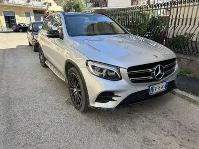 Usata Mercedes GLC250 Premium 204 CV (150 kW) 2019 Argento SUV