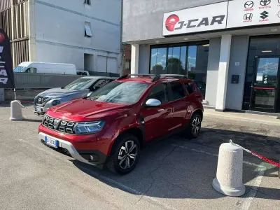Usado Dacia Duster Prestige 101 CV (74 kW) 2021 Rojo SUV