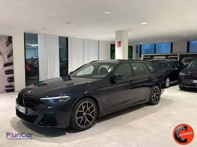 Usata BMW 530 M Sport 249 CV (183 kW) 2022 Nero Station wagon