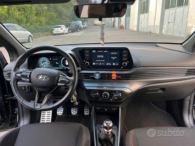 Usata Hyundai i20 120 CV (88 kW) 2023 Nero Berlina