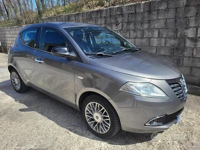 Usata Lancia Ypsilon 69 CV (50 kW) 2012 Utilitaria