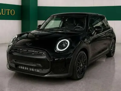 Usata Mini Cooper Premium Plus 136 CV (100 kW) 2024 Nero Utilitaria