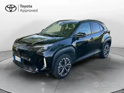 Usata Toyota Yaris Cross Lounge 116 CV (85 kW) 2023 Nero SUV
