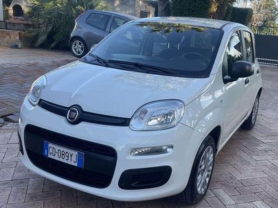 Usata Fiat Panda Easy 69 CV (50 kW) 2020 Bianco Utilitaria