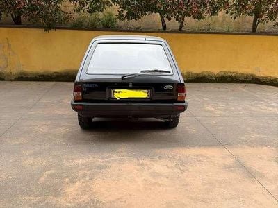 Usata Ford Fiesta 95 CV (69 kW) 1987 Nero Utilitaria