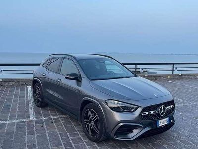 Usata Mercedes GLA180 Premium 116 CV (85 kW) 2025 SUV