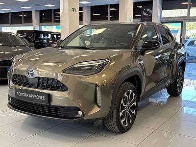 Usata Toyota Yaris Cross Trend 116 CV (85 kW) 2022 Grigio SUV