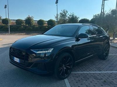 Usata Audi Q8 S-Line 286 CV (210 kW) 2021 Nero SUV