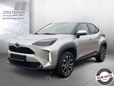 Usata Toyota Yaris Cross 92 CV (67 kW) 2022 Grigio SUV