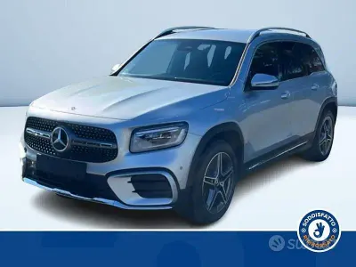 Usata Mercedes GLB200 AMG line 150 CV (110 kW) 2026 Grigio SUV