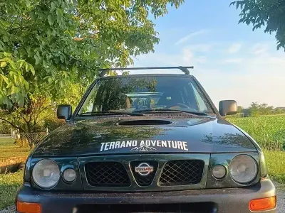 Usata Nissan Terrano 125 CV (91 kW) 1997 Verde SUV