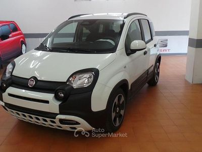 Nouvelle Fiat Panda Cross Cross 71 ch (52 kW) 2026 Blanc Citadine