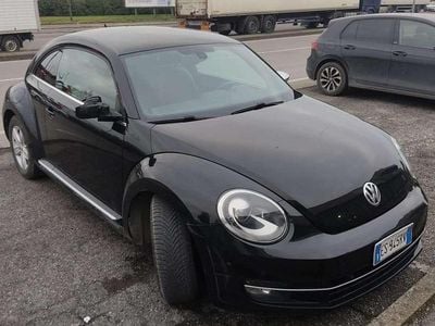 Usata VW Beetle Sportline 140 CV (102 kW) 2013 Nero Utilitaria