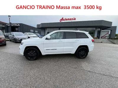 Usata Jeep Grand Cherokee Night Eagle 250 CV (183 kW) 2017 Bianco SUV