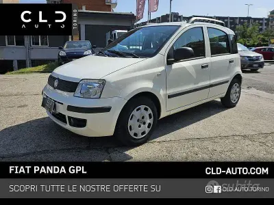 Usata Fiat Panda Pop 69 CV (50 kW) 2012 Bianco Utilitaria
