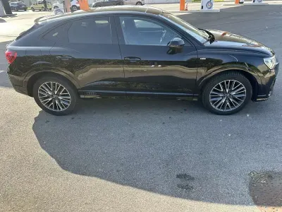 Usata Audi Q3 Sportback S-Line 150 CV (110 kW) 2021 Nero SUV