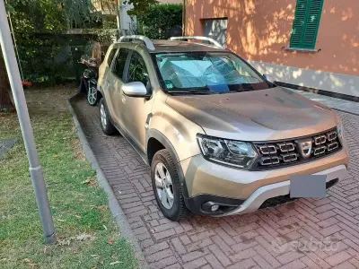 Usata Dacia Duster 114 CV (83 kW) 2019 Giallo SUV