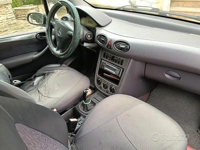 Usata Mercedes A170 Avantgarde 95 CV (69 kW) 2002 Nero Berlina