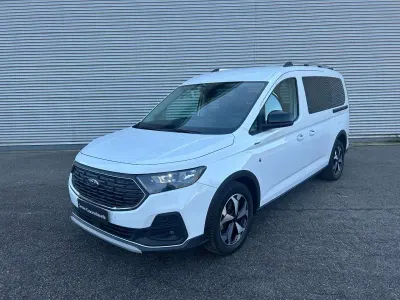Usata Ford Tourneo Active 122 CV (89 kW) 2024 Bianco Furgone